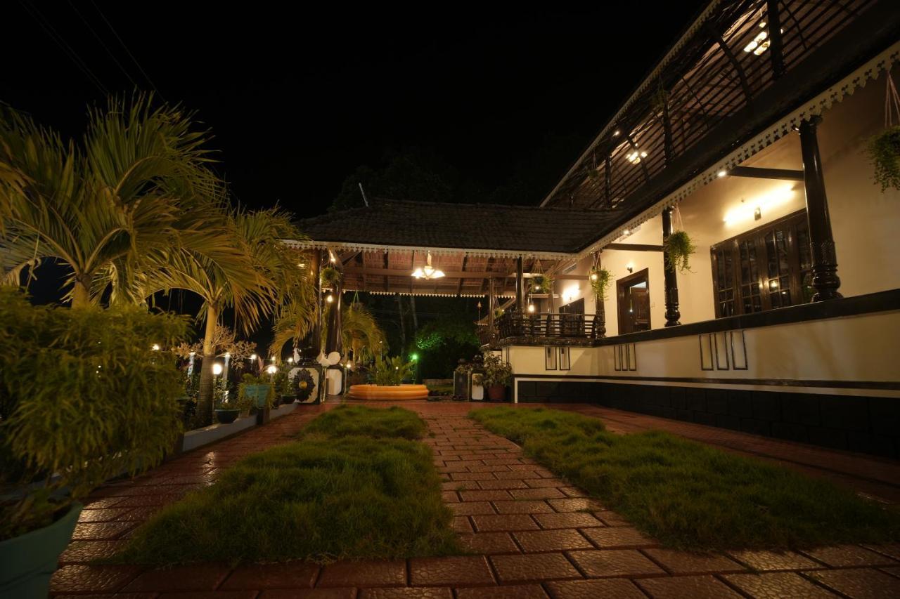 Arayathu Heritage Villa Resort Коттаям Екстер'єр фото